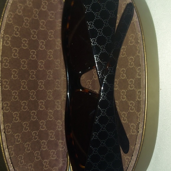 GUCCI SUNGLASSES - Picture 11 of 11